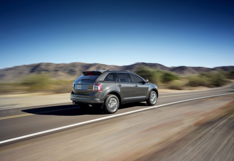 2009款福特爱虎资料图