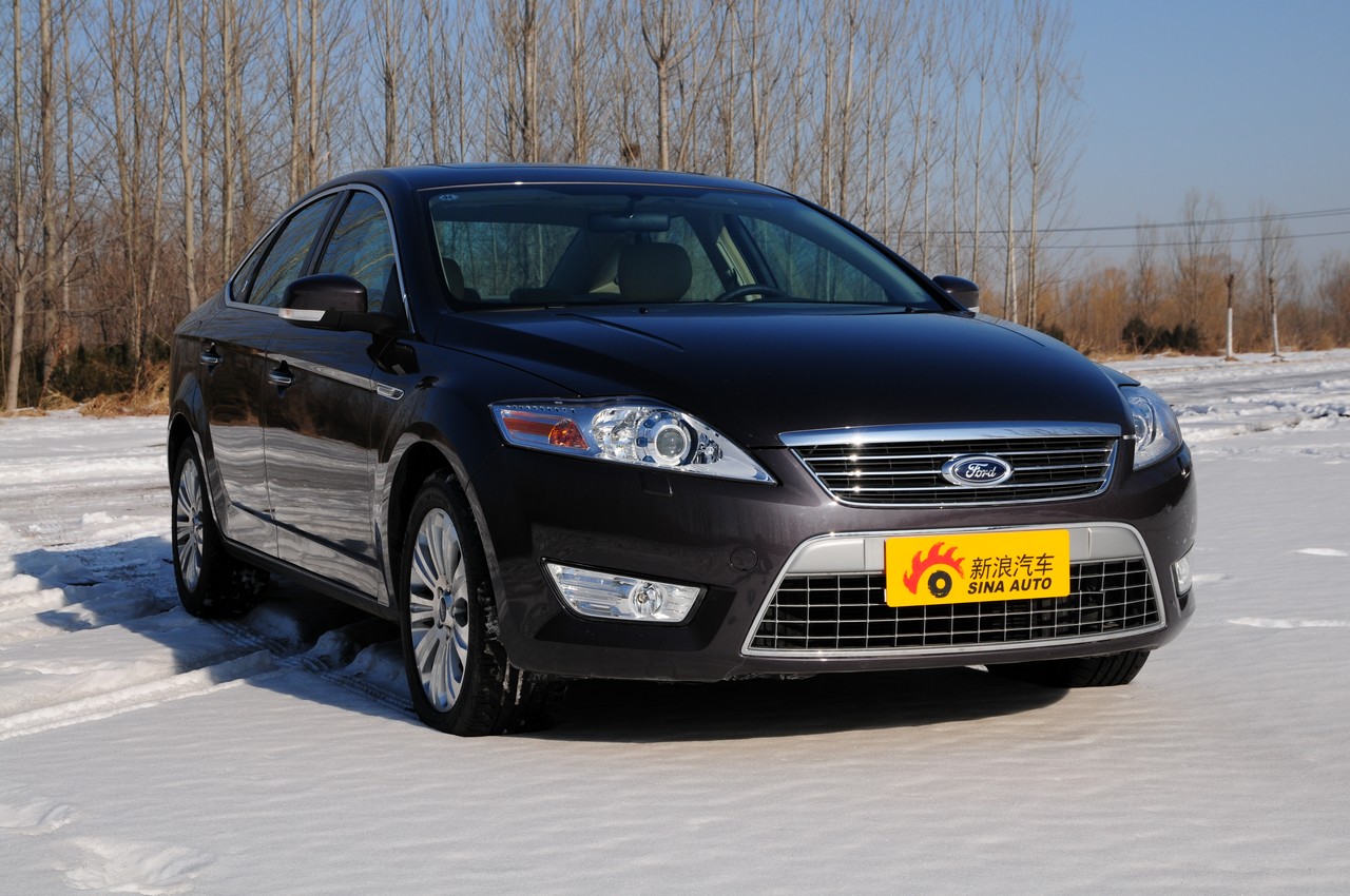 2010款蒙迪欧致胜致胜至尊型外观