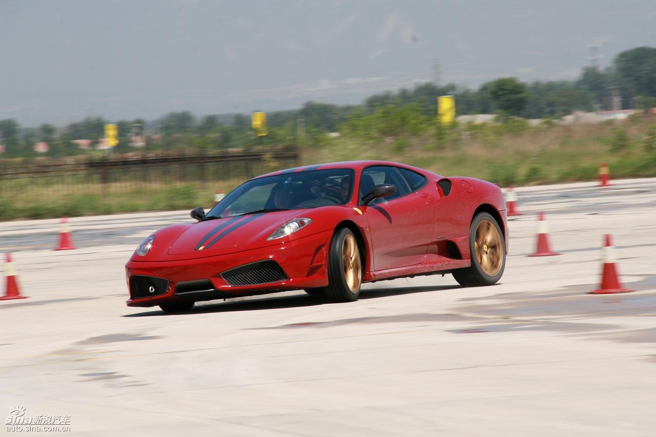 法拉利f430 scuderia_f430试车图片177978_汽车图库_新浪汽车_新浪网
