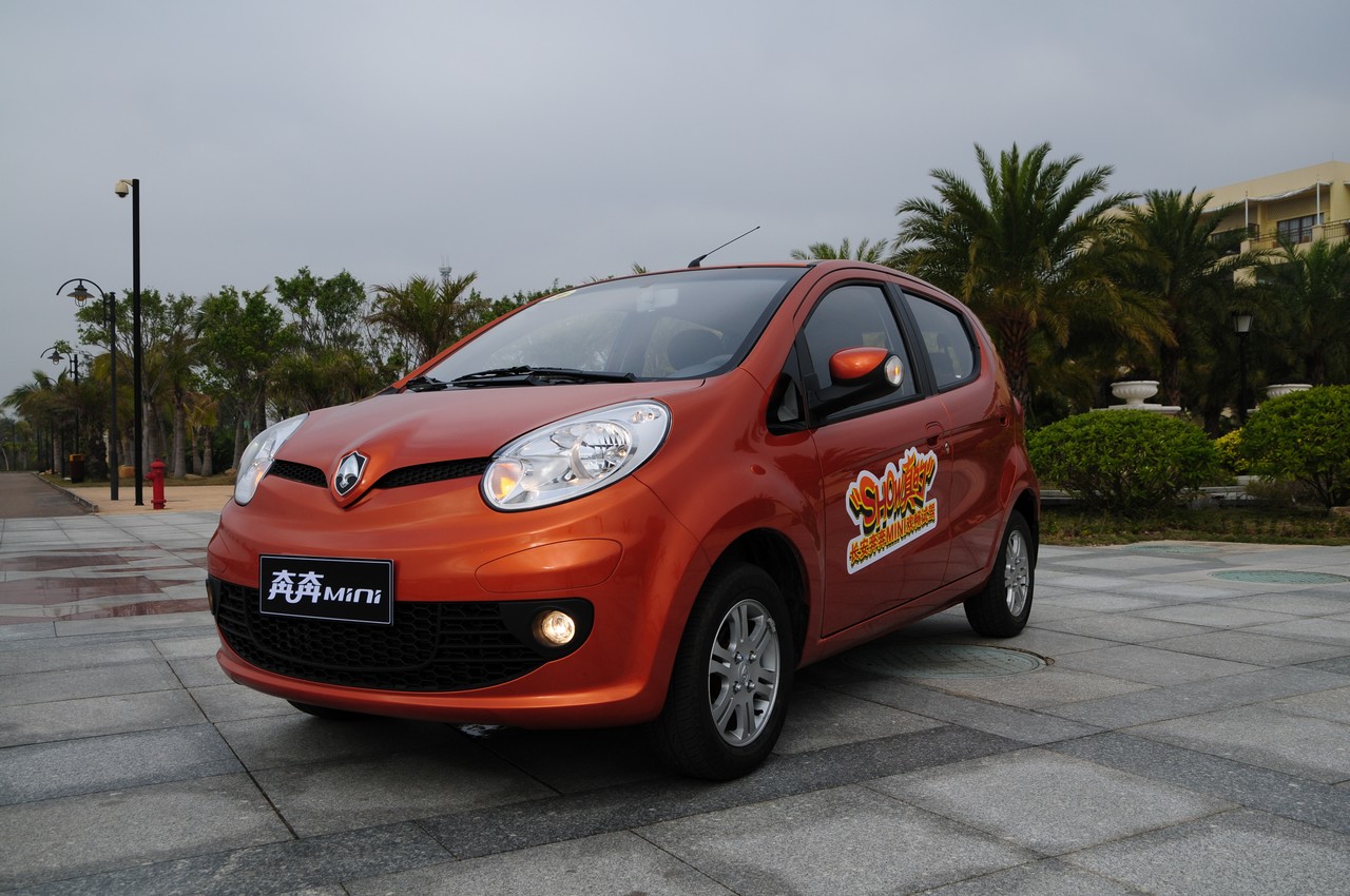 长安奔奔mini外观实拍_奔奔mini外观图片220964_汽车图库_新浪汽车