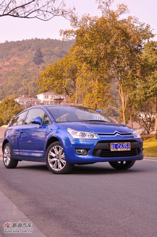 雪铁龙新c4 coupe试车实拍图