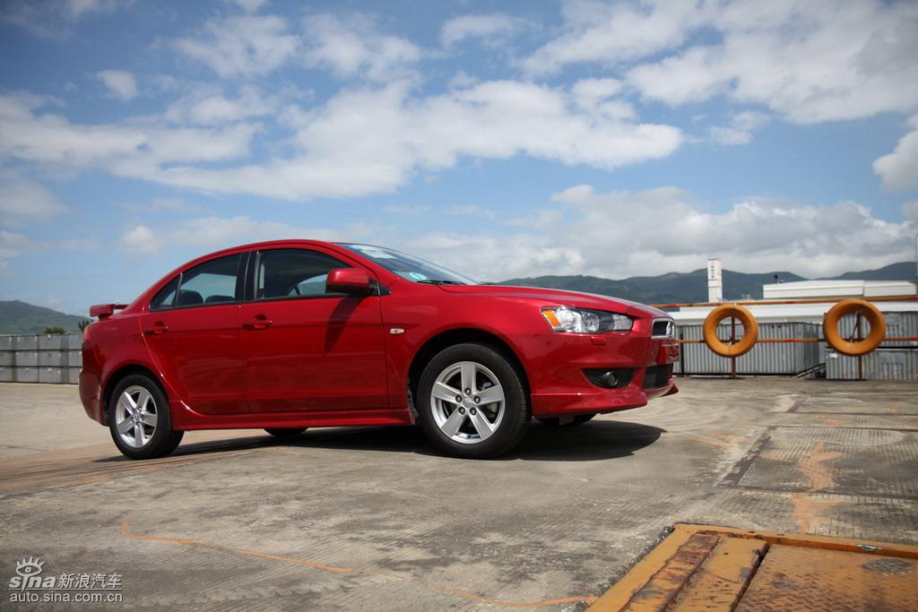 东南三菱lancer ex外观实拍图