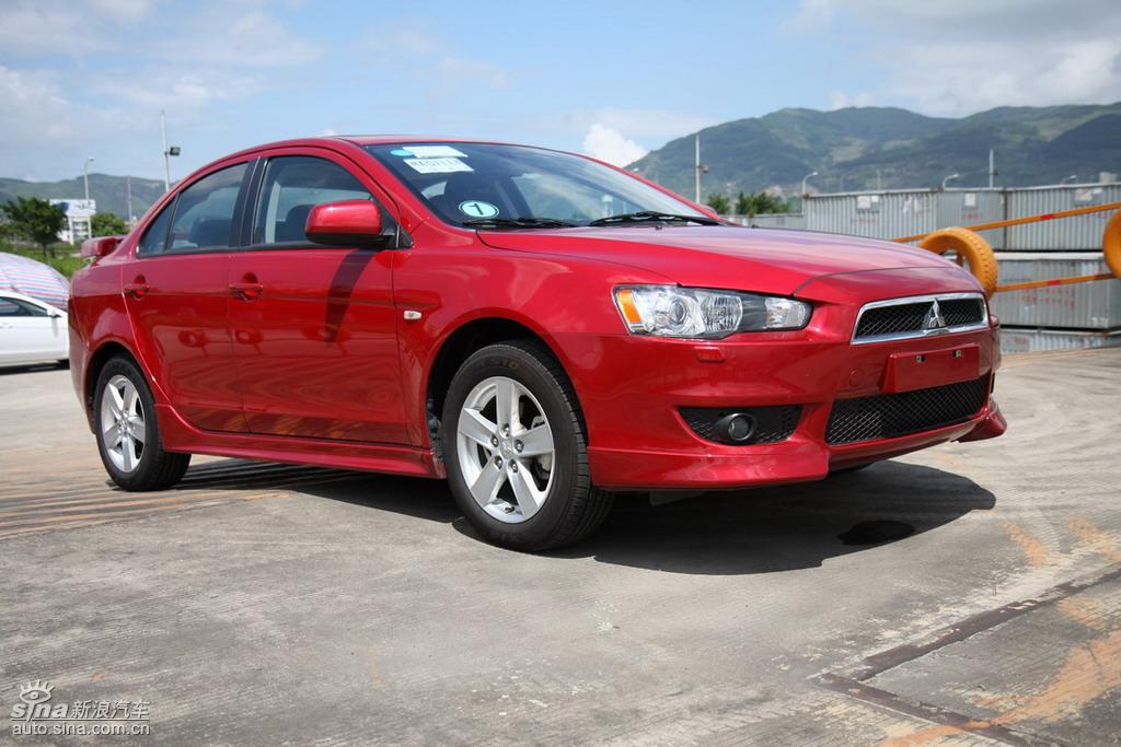 东南三菱lancer ex外观实拍图