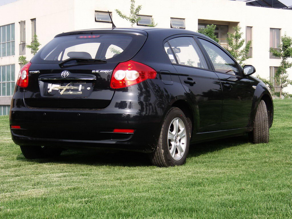 中华骏捷frv试车实拍_骏捷frv外观图片11854_汽车图库_新浪汽车_新浪