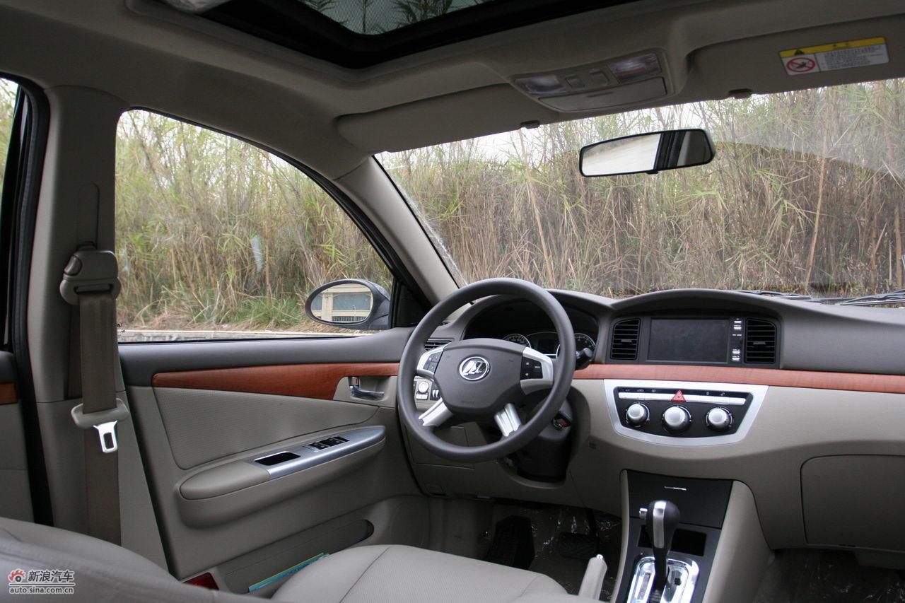 力帆620cvt内饰与细节