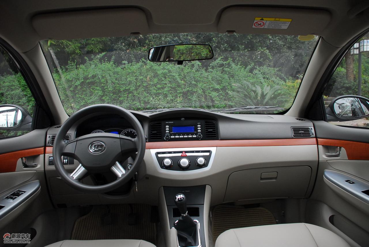 力帆620贺岁版内饰_力帆620内饰图片227199_汽车图库_新浪汽车_新浪网