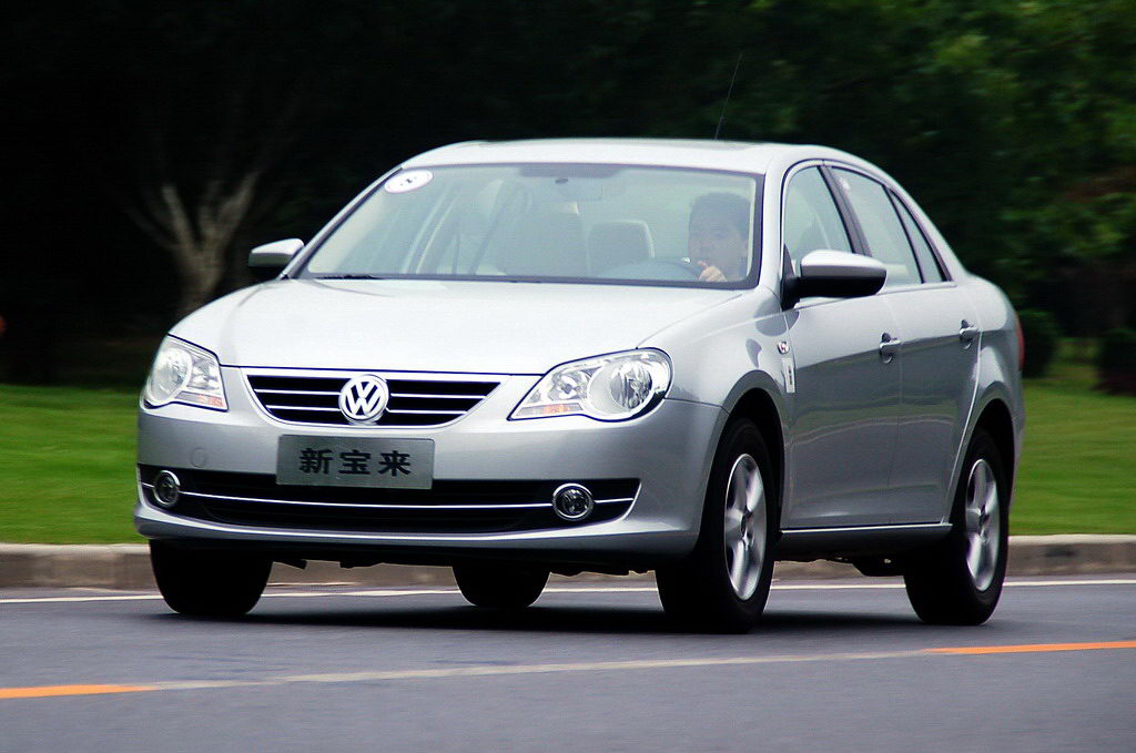 图为新宝来试车实拍图外观_新宝来试车图片84570_汽车图库_新浪汽车