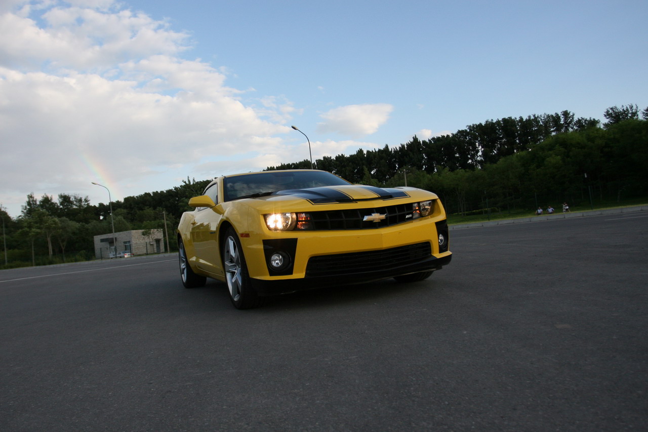 雪佛兰camaro 6.2l自动挡1ss外观图片.