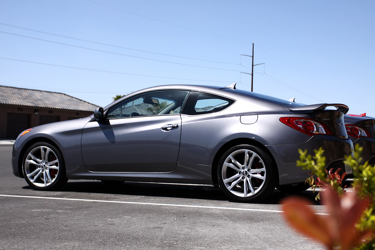 劳恩斯coupe外观图片.