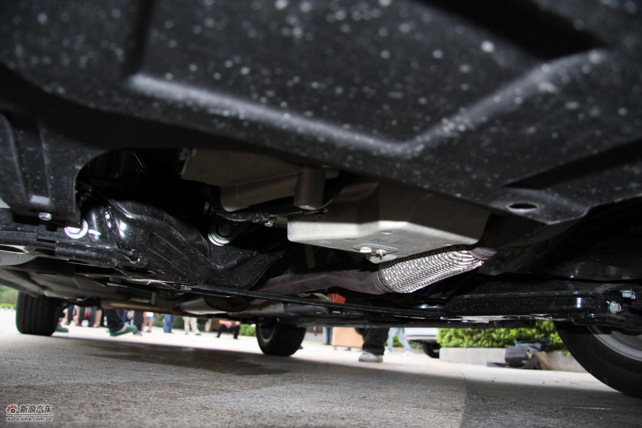 新浪汽车深圳试驾荣威350-其他_350底盘图片260031_汽车图库_新浪汽车
