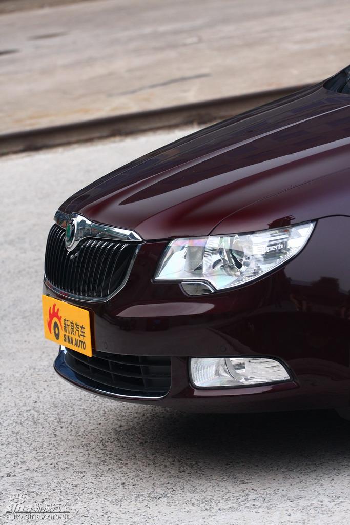 斯柯达superb昊锐实拍图外观