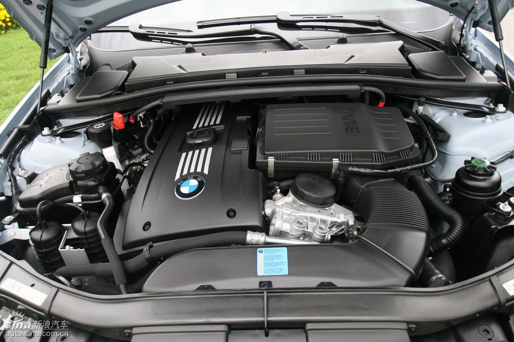 09款宝马335i汽油发动机