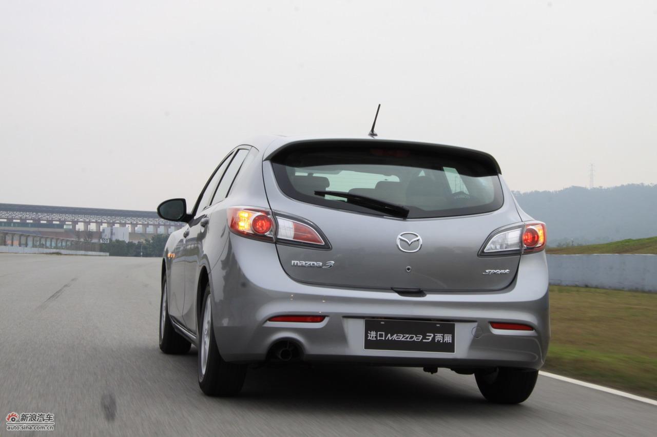 全新进口mazda3两厢动态实拍_马自达3-进口试车图片220040_汽车图库
