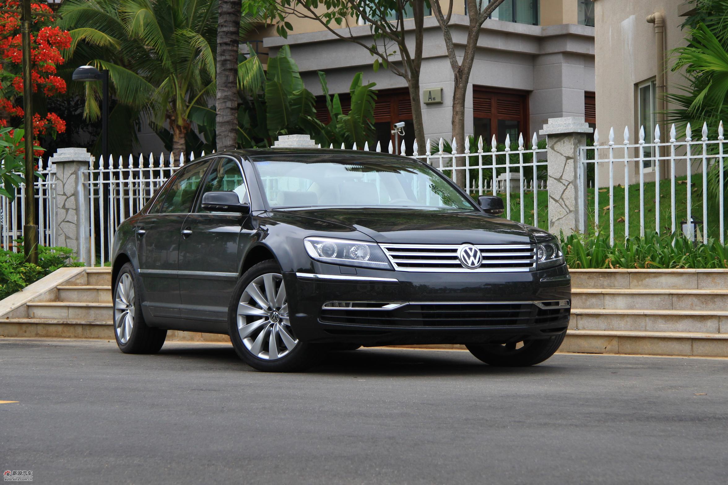 大众新辉腾外观实拍图