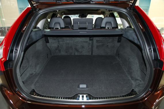 2015款沃尔沃XC60 2.0T T5 AWD智驭版