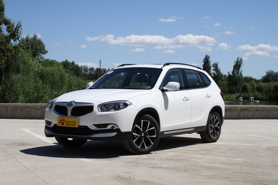 2014款中华V5 1.5T自动两驱豪华型