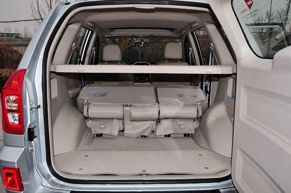 2014款瑞虎3 1.6L 手动智尚版