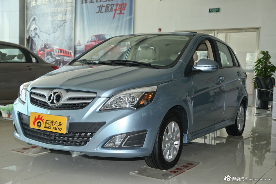 2013款北京汽车E系列1.3L手动乐活版两厢
