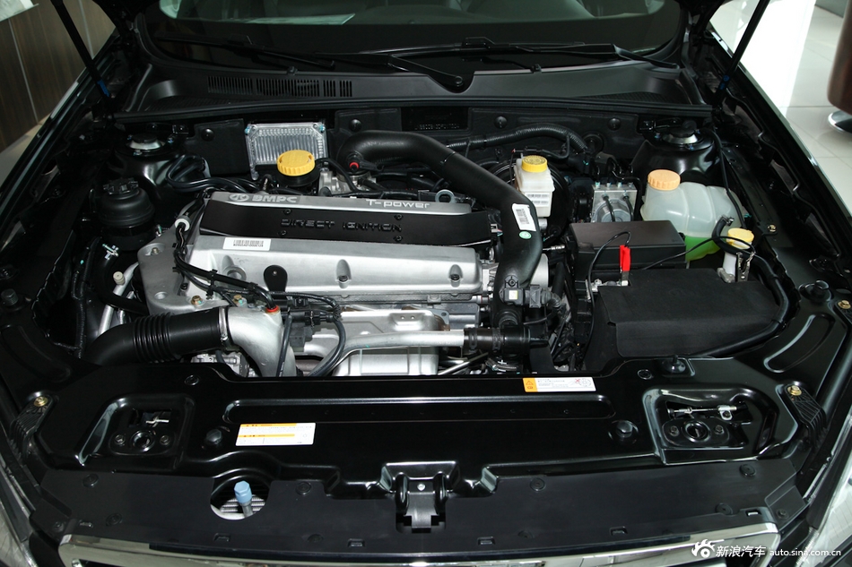 2013款绅宝D70 2.0T自动豪华版