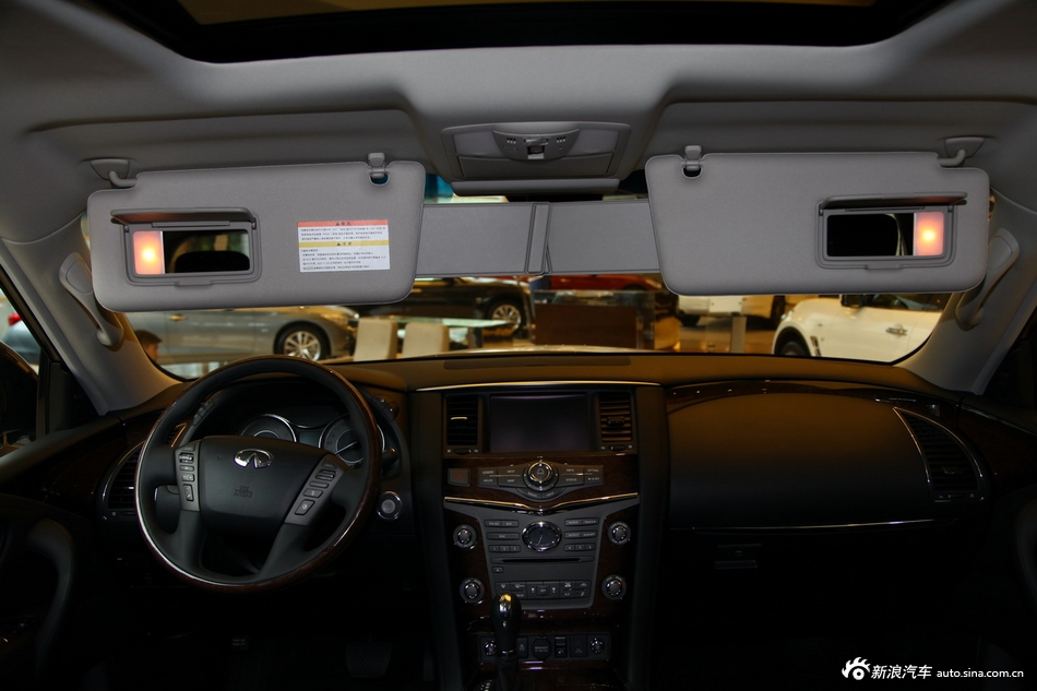 2013款英菲尼迪QX80 5.6L四驱