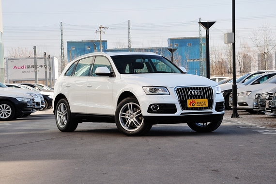 2015款 奥迪Q5 40TFSI 舒适型