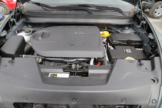 2014款自由光 3.2L自动高性能版