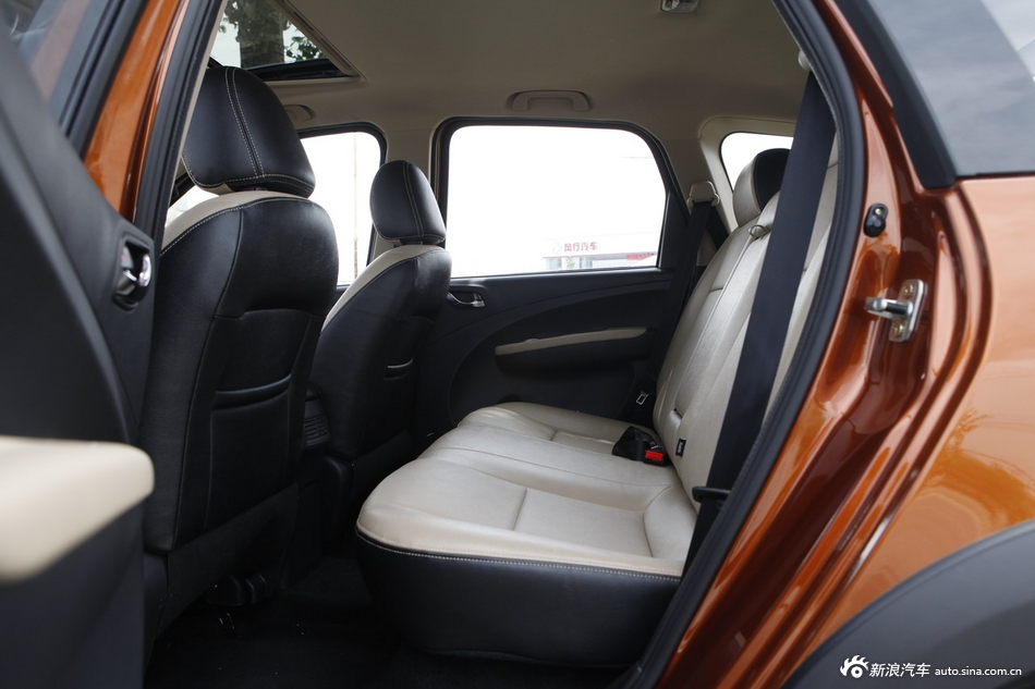 2014款景逸X3 1.5L手动尊享型