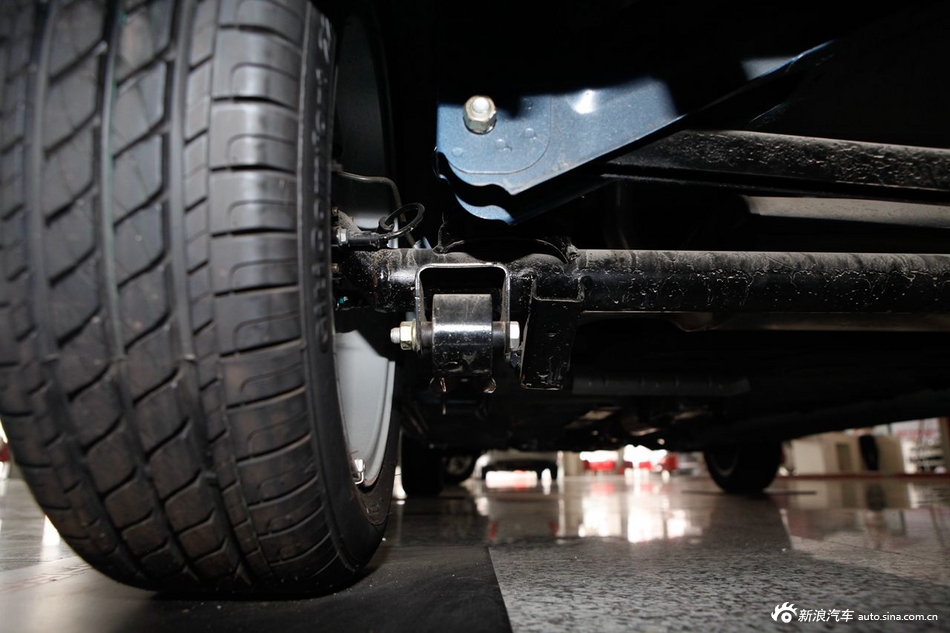 2013款QQ 1.0L手动快乐版