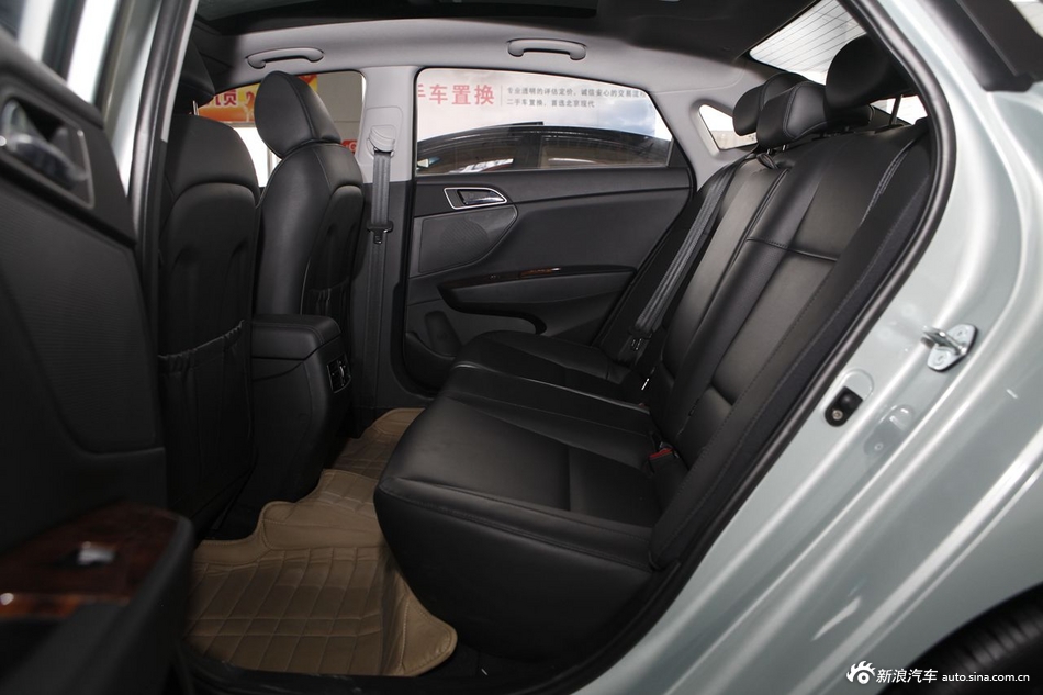 2013款名图1.8 DLX自动尊贵型