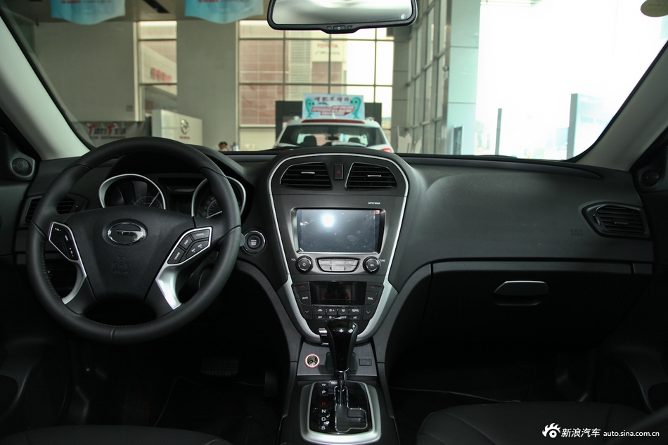 2014款传祺GS5 2.0L自动两驱周年增值版