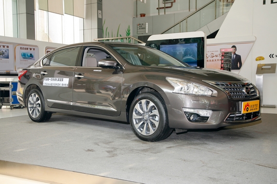 2014款天籁 公爵2.5L XV荣耀版