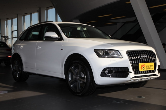 2014款奥迪Q5 40 TFSI进取型