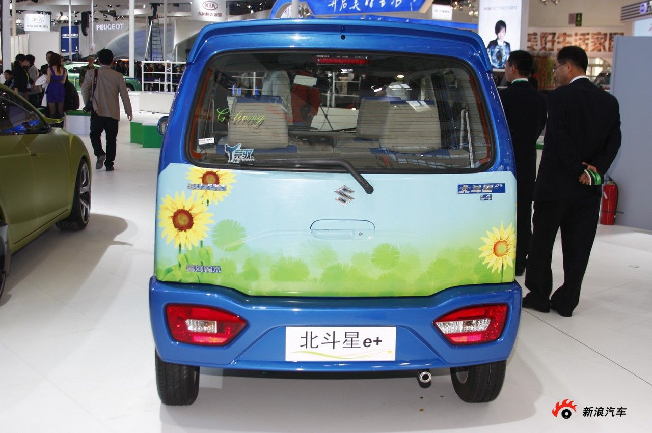 铃木北斗星e _北斗星车展图片253252_汽车图库_新浪汽车_新浪网