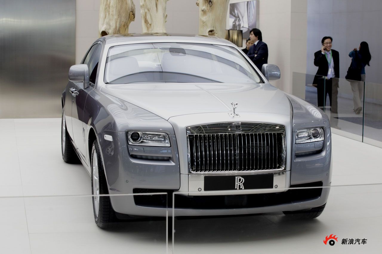 劳斯莱斯古斯特展台实拍_古思特车展图片249903_汽车图库_新浪汽车