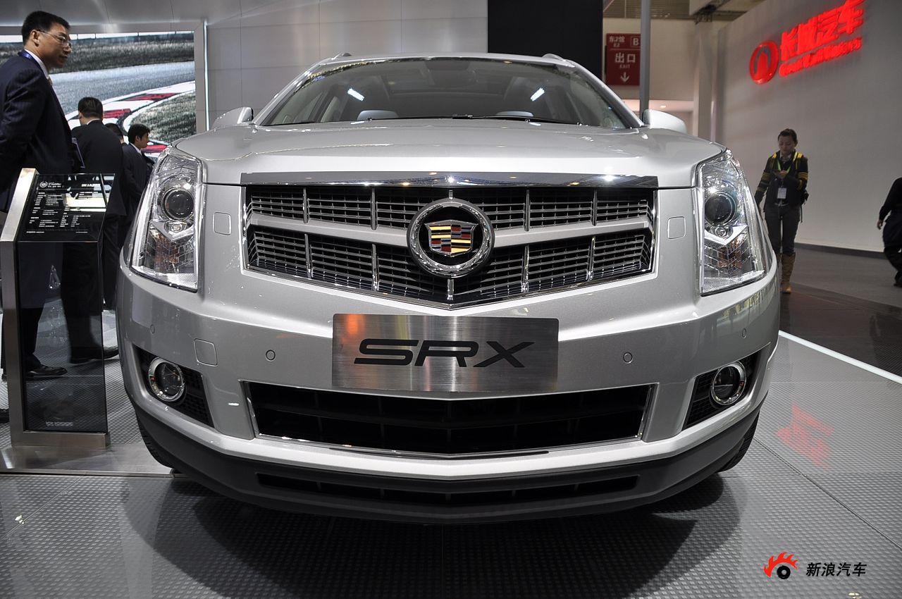 凯迪拉克srx