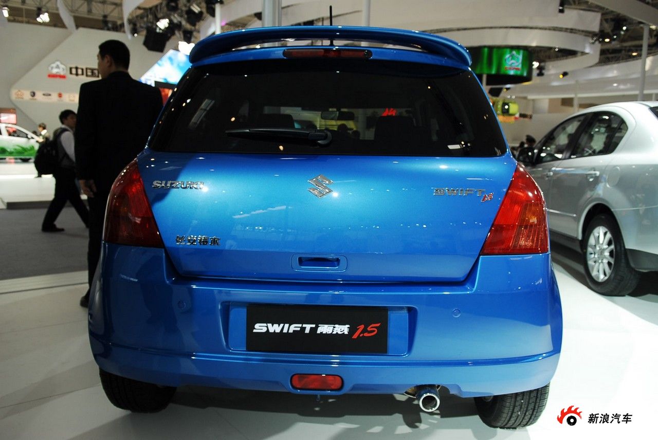 长安铃木雨燕_雨燕车展图片254965_汽车图库_新浪汽车_新浪网