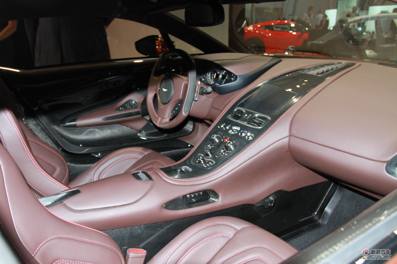 阿斯顿马丁one-77