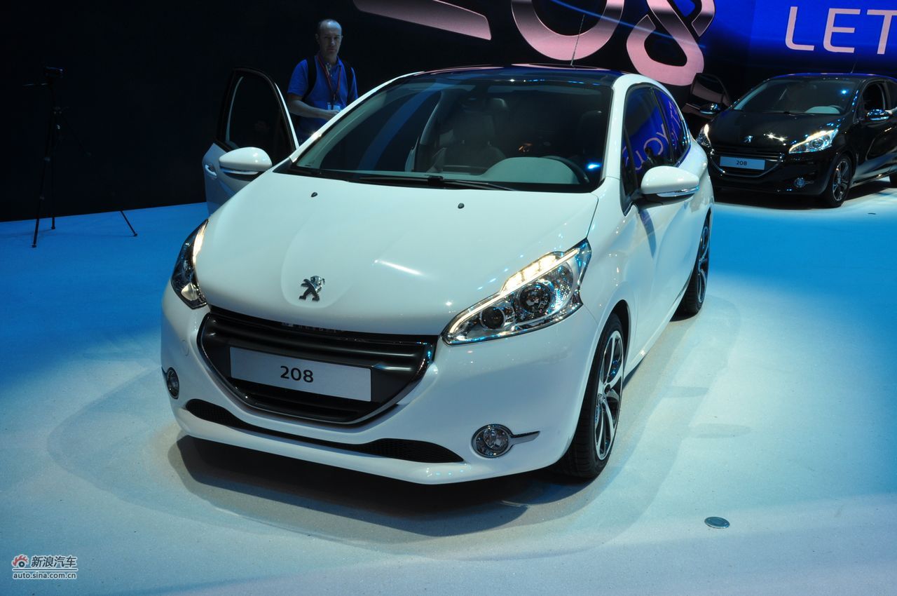 标致208高清官方组图