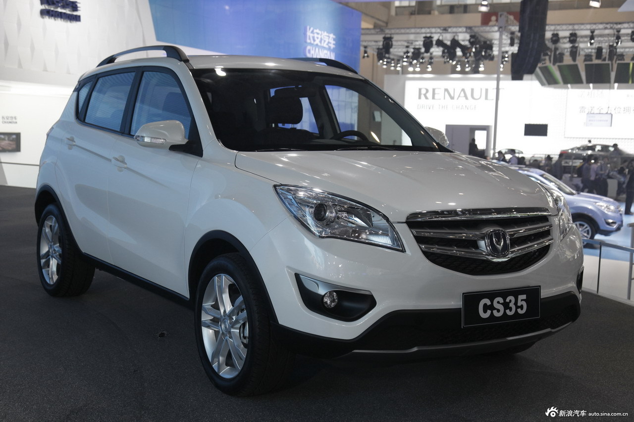 长安cs35_长安cs35车展图片15358090_汽车图库_新浪汽车_新浪网