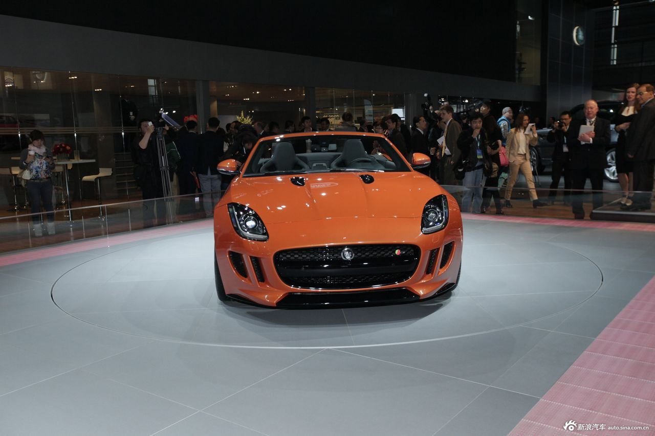捷豹f-type 第十五届上海国际汽车工业展览会于2013年4月21日至29日在