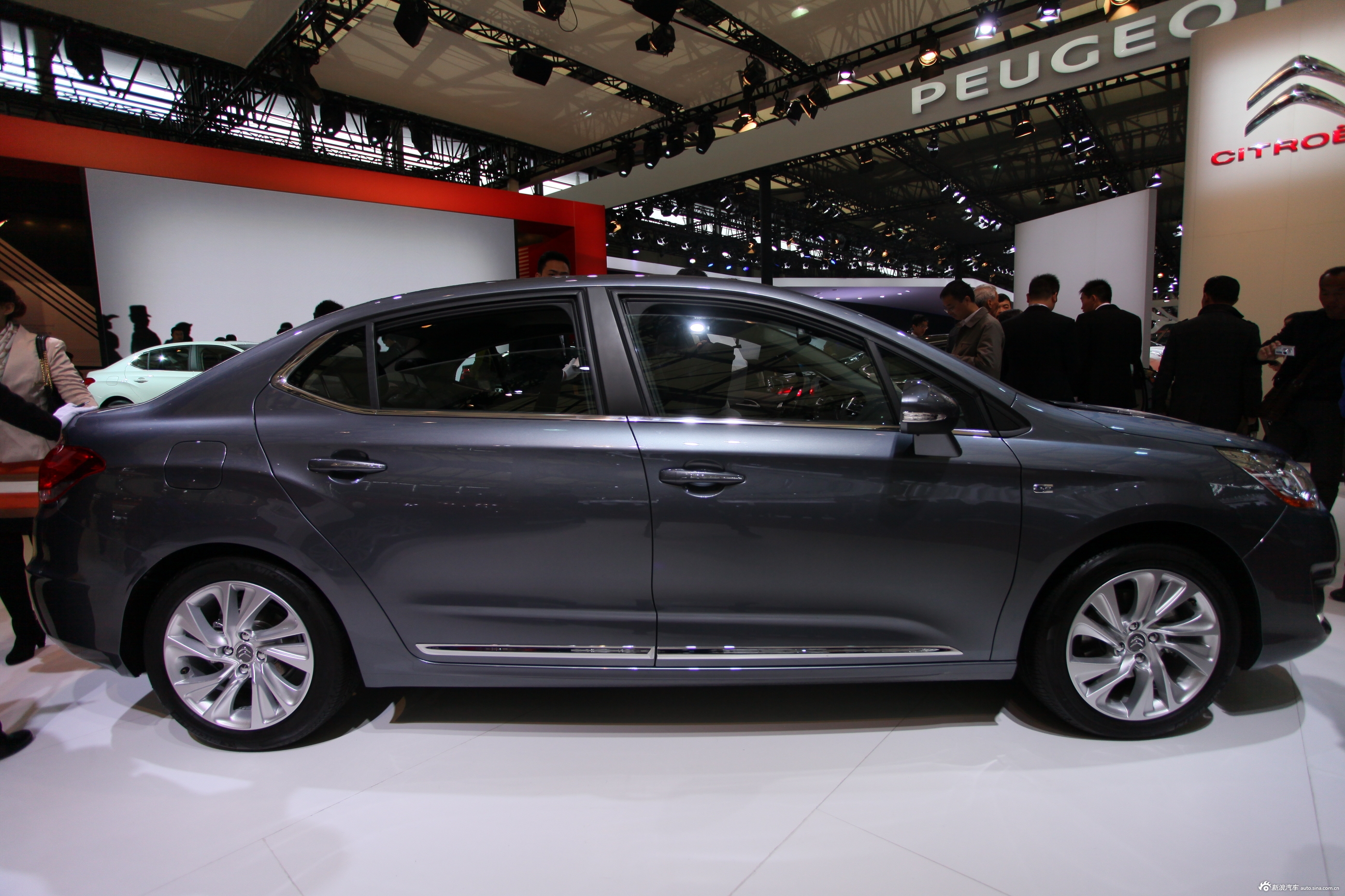 雪铁龙c4l_雪铁龙c4l车展图片26076840_汽车图库_新浪汽车_新浪网