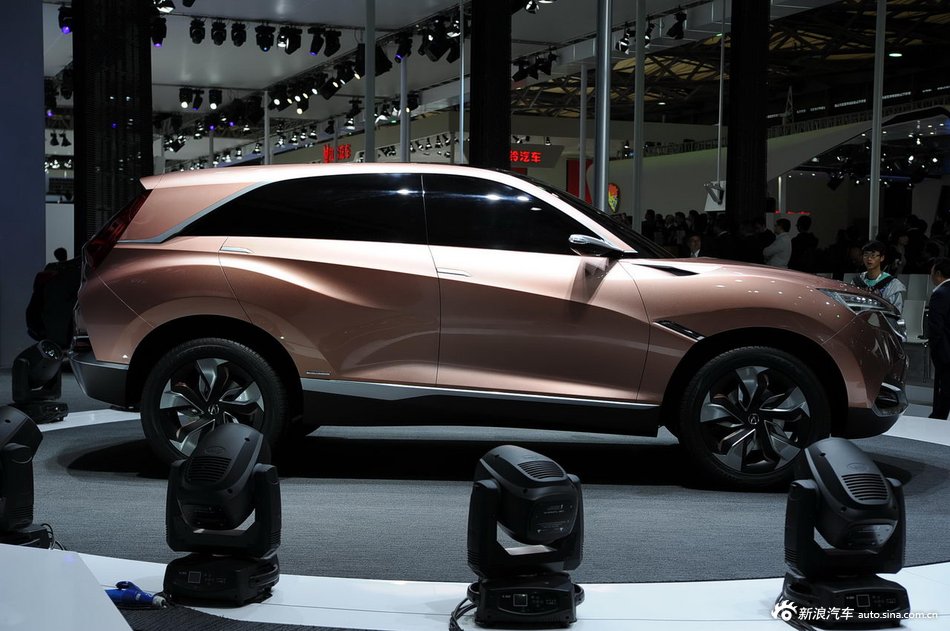 讴歌概念车SUV-X
