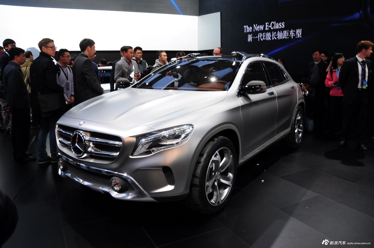奔驰gla_奔驰gla车展图片25904223_汽车图库_新浪汽车_新浪网