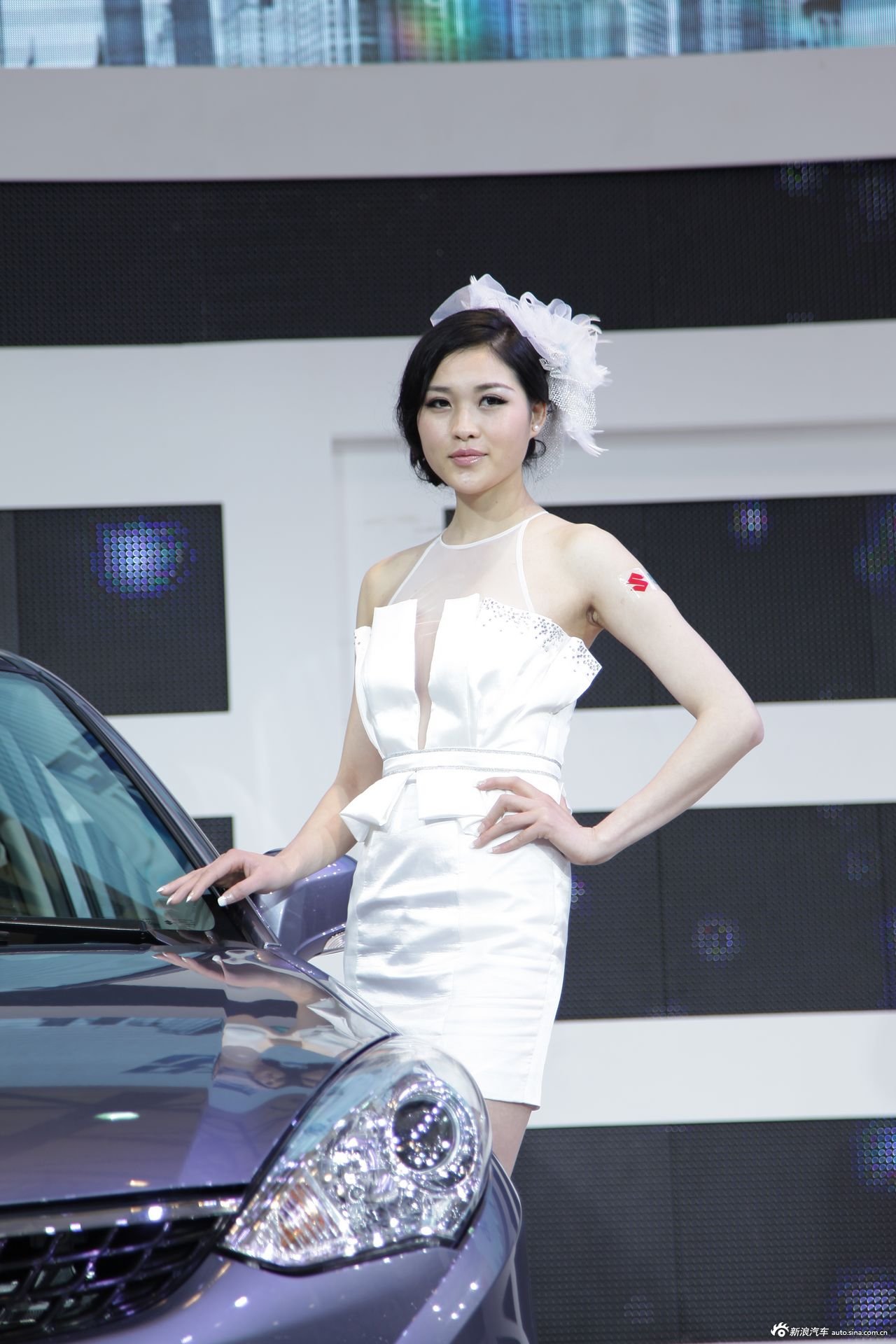 昌河铃木1号模特_33383_2013上海车展_车模资料库_新浪汽车