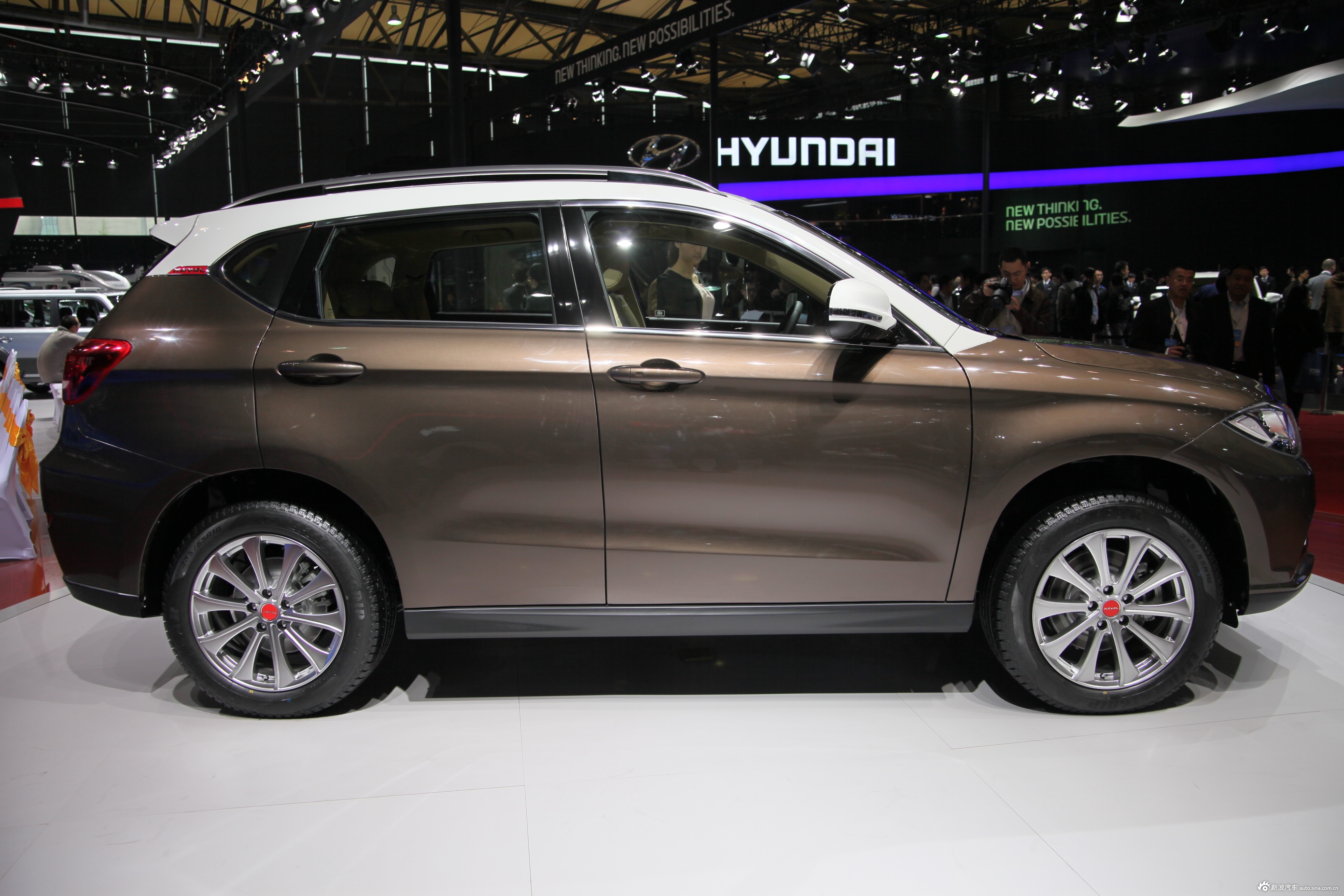 哈弗h2_哈弗h2车展图片25916794_汽车图库_新浪汽车_新浪网