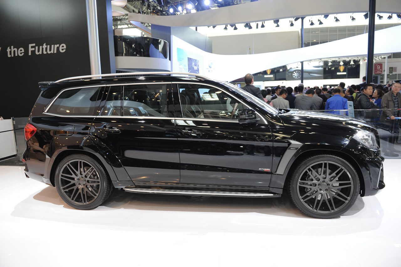 巴博斯gl级 实拍