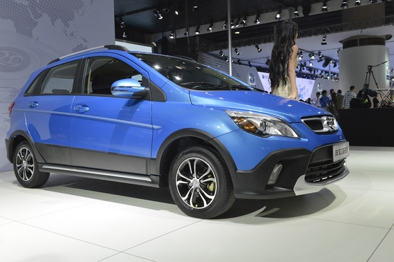 2014年第12届广州国际车展 图为：绅宝D20 CROSS