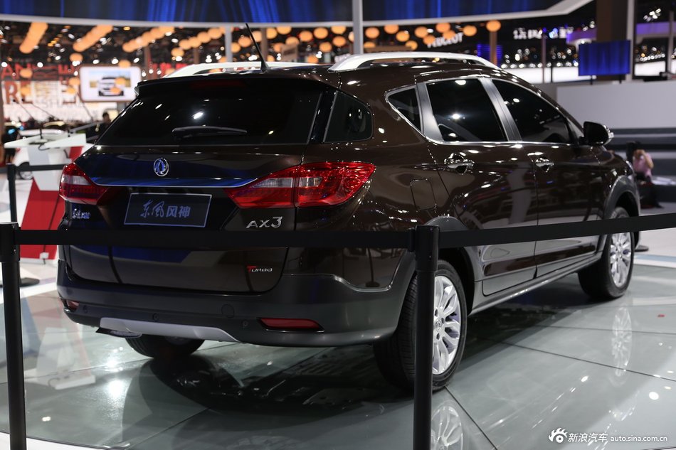 2015上海车展：风神AX3