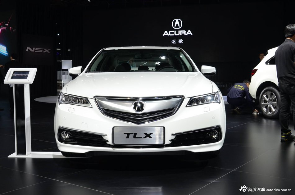 2015上海车展：讴歌TLX