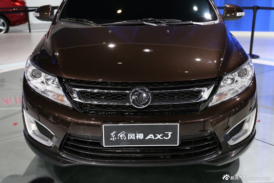 2015上海车展：东风风神AX3